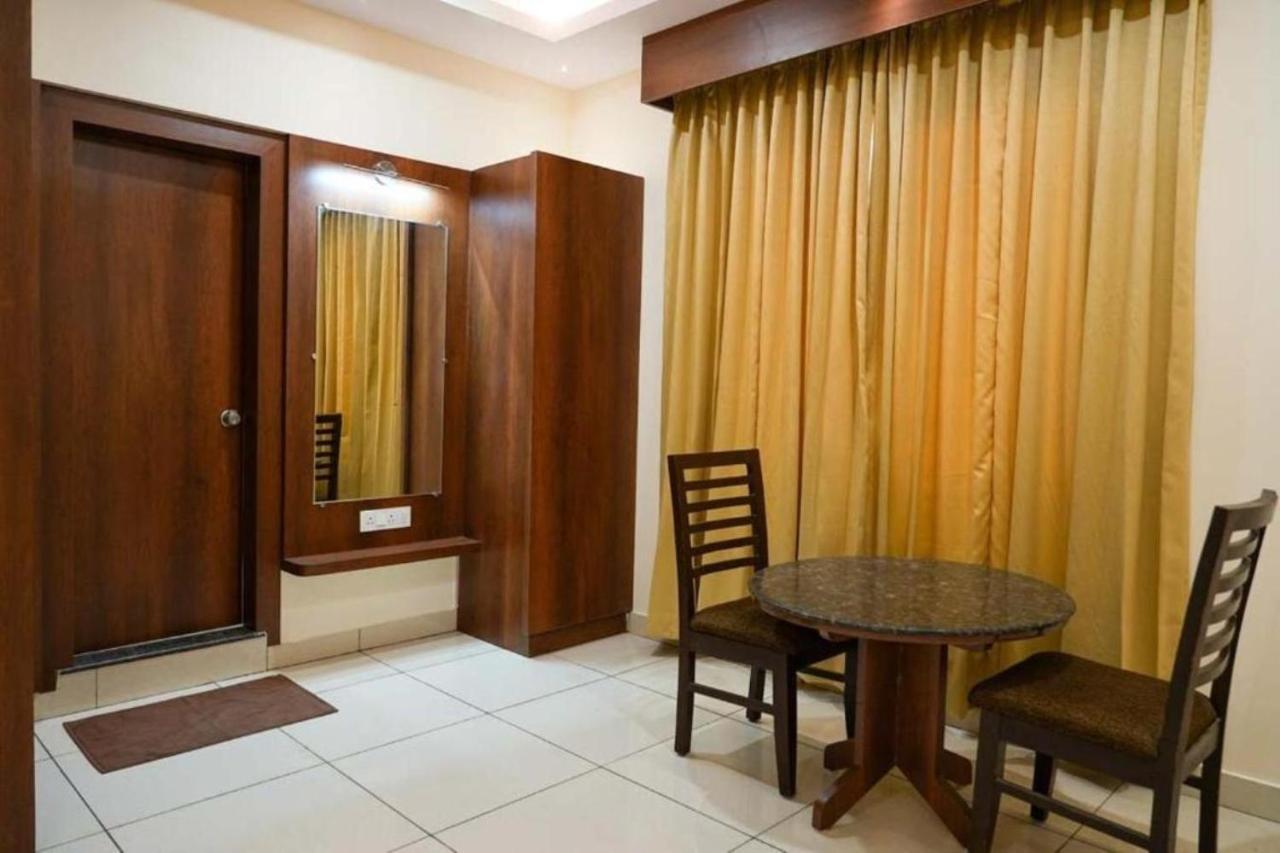Sri Krishna Inn - Kempegowda Airport Bangalore Devanahalli Exterior foto